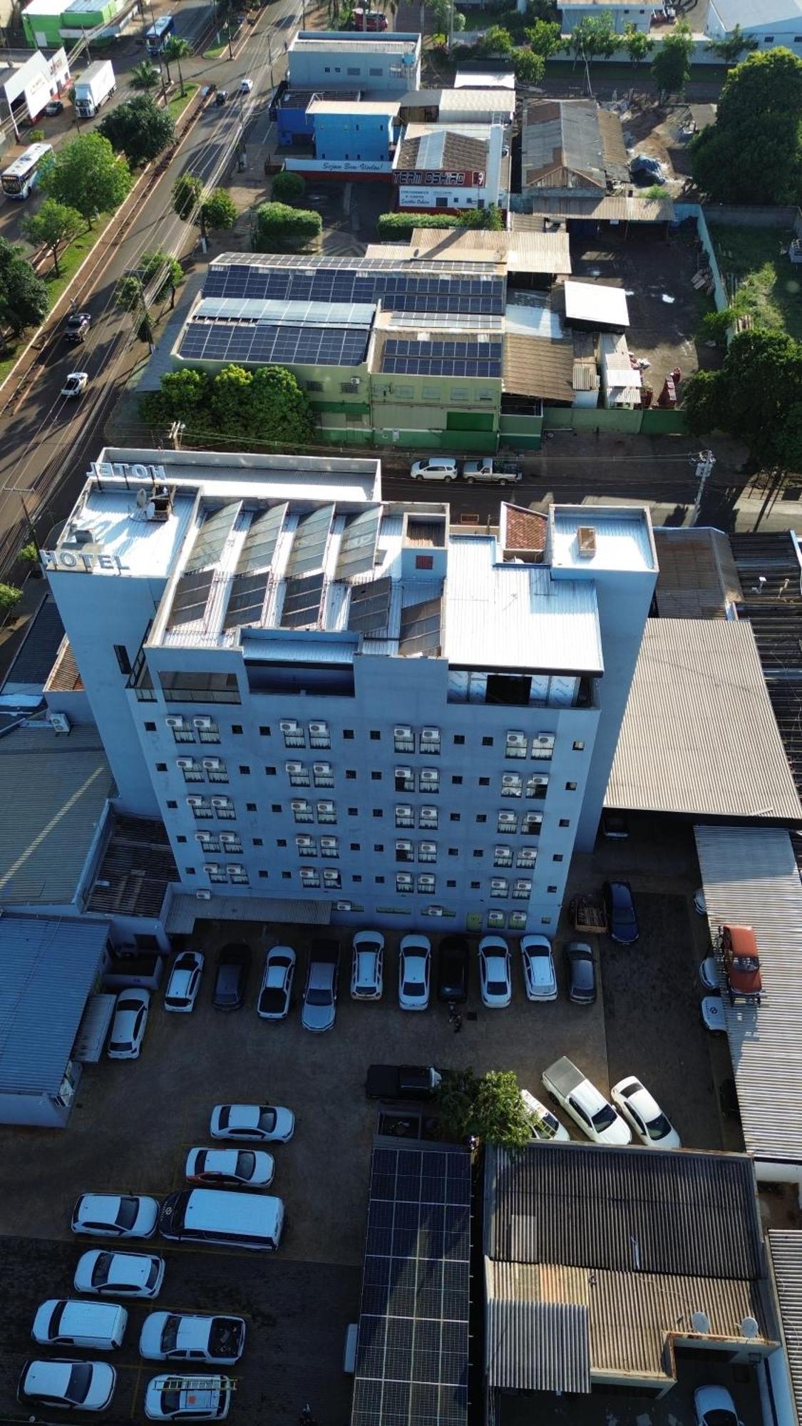 Turis Hotel Dourados Exteriér fotografie